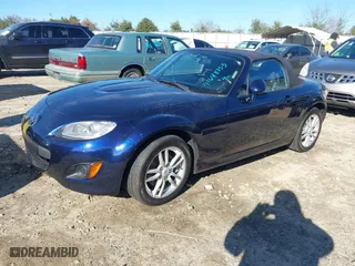 2009 Mazda MX-5 Miata Touring with VIN JM1NC25F590202917, listed as a IAAI auction lot 41648753 with 102,658 mi miles. Bid and sale history available at carsss.com. Image 17.
