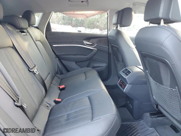 2024 Audi Q8 e-tron Premium with VIN WA14AAGE7RB013474, listed as a Copart auction lot 82056294 with 13,714 mi miles and Salvage Title. Bid and sale history available at carsss.com. Image 11.