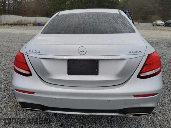 2017 Mercedes-Benz E 300 Luxury with VIN WDDZF4KB3HA202449, listed as a Copart auction lot 43813855 with 57,911 mi miles and Salvage Title. Bid and sale history available at DreamBid. Image 6.