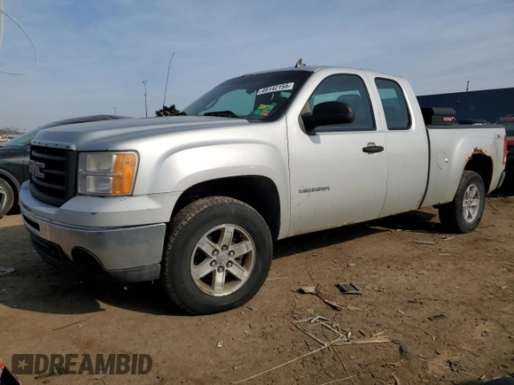2010 GMC Sierra 1500 with VIN 1GTSKTE38AZ236366, listed as a Copart auction lot 49142155 with 199,147 mi miles and Salvage Title. Bid and sale history available at DreamBid. Image 1.