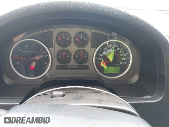 2006 Ford F-150 XLT z VIN 1FTPW14V46KD52469, wystawiony jako IAAI lot #42459509 z przebiegiem 204 039 mil mil oraz . Historia ofert i sprzedaży dostępna na DreamBid. Obrazek 7.