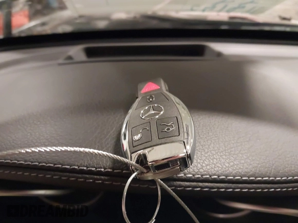 2016 Mercedes-Benz C 450 AMG with VIN 55SWF6EB9GU111727, listed as a IAAI auction lot 42157611 with 118,152 mi miles and . Bid and sale history available at DreamBid. Image 11.