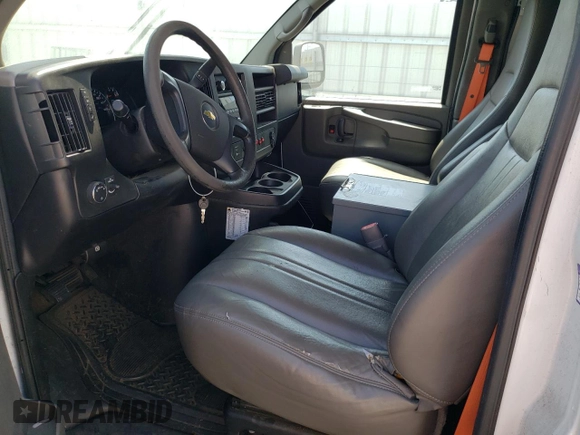 2014 Chevrolet Express Cargo Van with VIN 1GCWGFCB0E1133140, listed as a Copart auction lot 45433475 with 63,580 mi miles and Clean Title. Bid and sale history available at carsss.com. Image 7.