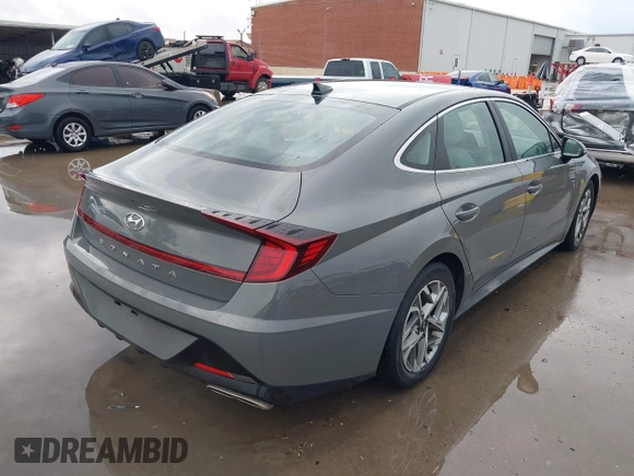 2020 Hyundai Sonata SEL z VIN 5NPEL4JA9LH035459, wystawiony jako IAAI lot #42200766 z przebiegiem 34 027 mil mil oraz . Historia ofert i sprzedaży dostępna na DreamBid. Obrazek 4.