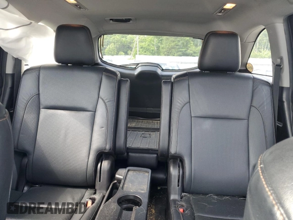 2019 Toyota Highlander Hybrid Limited with VIN 5TDDGRFH0KS078518, listed as a Copart auction lot 60562235 with 132,425 mi miles and Salvage title. Bid and sale history available at DreamBid. Image 10.