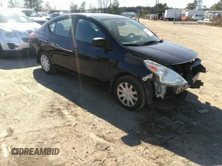 2015 Nissan Versa S Plus with VIN 3N1CN7AP0FL906098, listed as a IAAI auction lot 41834039 with 221,538 mi miles. Bid and sale history available at carsss.com. Image 1.