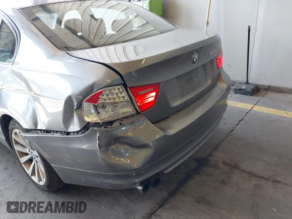 2011 BMW 3 Series 328i xDrive with VIN WBAPK5C54BA653857, listed as a IAAI auction lot 42227242 with 204,817 mi miles and . Bid and sale history available at DreamBid. Image 13.