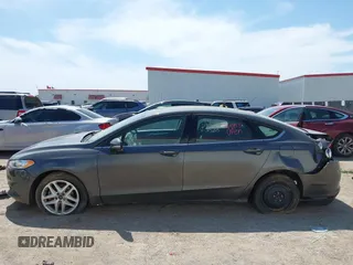 2016 Ford Fusion SE with VIN 3FA6P0H75GR105205, listed as a IAAI auction lot 42243828 with 231,818 mi miles and . Bid and sale history available at DreamBid. Image 14.