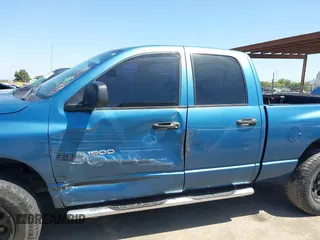 2005 Dodge 1500 ST with VIN 1D7HU18N05J608086, listed as a IAAI auction lot 42067740 with 188,680 mi miles. Bid and sale history available at carsss.com. Image 14.
