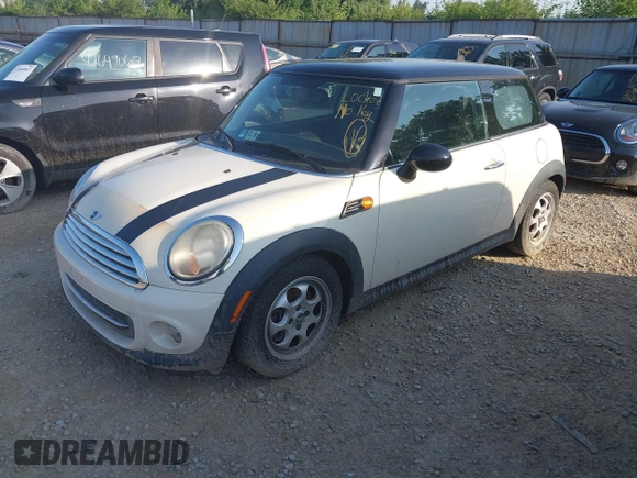 2013 MINI Hardtop with VIN WMWSU3C5XDT687396, listed as a IAAI auction lot 42669510 with 116,143 mi miles and . Bid and sale history available at DreamBid. Image 2.