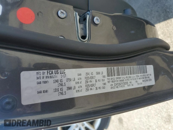2017 Dodge Journey SXT with VIN 3C4PDDBG7HT592595, listed as a Copart auction lot 60960865 with 116,219 mi miles and Salvage title. Bid and sale history available at DreamBid. Image 13.