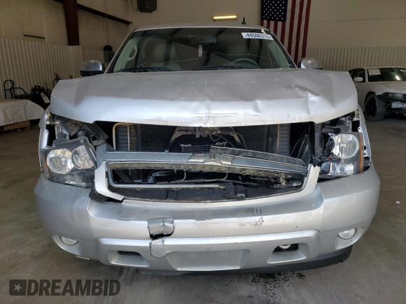 2014 Chevrolet Suburban LT with VIN 1GNSCJE07ER140989, listed as a Copart auction lot 44506315 with 162,490 mi miles and Salvage Title. Bid and sale history available at carsss.com. Image 5.