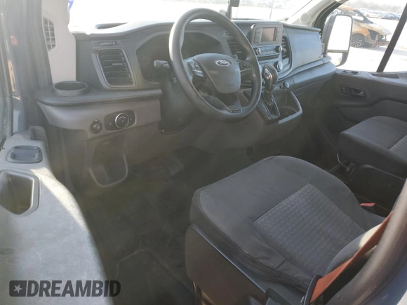 2020 Ford Transit Cargo с VIN 1FTBR3X83LKA55658, выставлен на аукционе Copart как лот 85759994 с пробегом Не указан миль и Чистый • Clean title. История ставок и продаж доступна на DreamBid. Изображение 8.