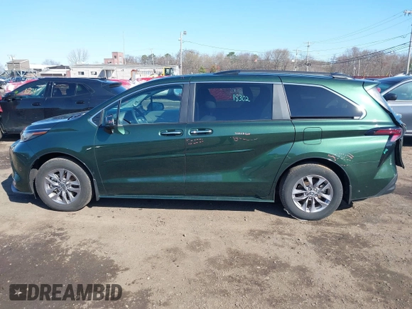 2023 Toyota Sienna XLE с VIN 5TDJSKFC9PS095810, выставлен на аукционе IAAI как лот 41995704 с пробегом 22 638 миль миль и . История ставок и продаж доступна на DreamBid. Изображение 14.