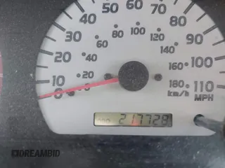 2003 Toyota Tacoma PreRunner с VIN 5TEGN92N83Z207821, выставлен на аукционе IAAI как лот 42427056 с пробегом 217 728 миль миль и . История ставок и продаж доступна на DreamBid. Изображение 7.
