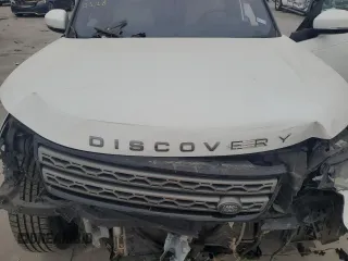 2019 Land Rover Discovery SE with VIN SALRG2RVXKA095038, listed as a Copart auction lot 42634095 with 59,896 mi miles and Salvage Title. Bid and sale history available at carsss.com. Image 12.