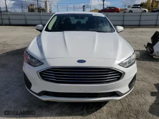 2019 Ford Fusion Hybrid SE with VIN 3FA6P0LUXKR272150, listed as a Copart auction lot 45297675 with 236,906 mi miles and Salvage Title. Bid and sale history available at carsss.com. Image 5.