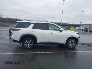 2024 Nissan Pathfinder SL с VIN 5N1DR3CC9RC315613, выставлен на аукционе IAAI как лот 41571156 с пробегом 1 583 миль миль и . История ставок и продаж доступна на DreamBid. Изображение 13.