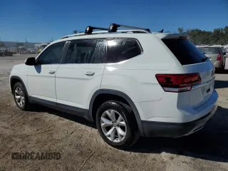 2018 Volkswagen Atlas Launch Edition with VIN 1V2BR2CA2JC509892, listed as a Copart auction lot 81272824 with 107,686 mi miles and Salvage title. Bid and sale history available at DreamBid. Image 2.