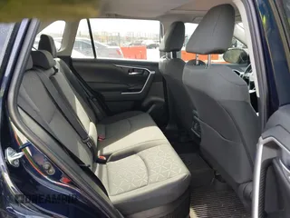 2022 Toyota RAV4 Hybrid XLE with VIN 2T3RWRFV1NW137075, listed as a IAAI auction lot 41652736 with 54,777 mi miles. Bid and sale history available at carsss.com. Image 8.