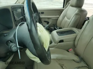 2004 GMC Sierra 2500HD SLT z VIN 1GTHK23114F143006, wystawiony jako Copart lot #55283215 z przebiegiem Nie podano mil oraz Szkoda całkowita • Salvage title. Historia ofert i sprzedaży dostępna na DreamBid. Obrazek 7.