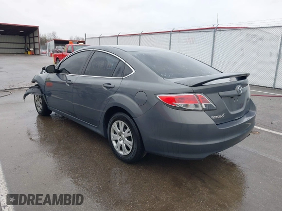 2009 Mazda 6 i Sport with VIN 1YVHP81A295M07400, listed as a IAAI auction lot 41947967 with Not Provided miles. Bid and sale history available at carsss.com. Image 3.