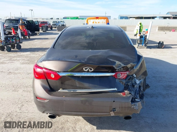 2014 Infiniti Q50 with VIN JN1BV7AP8EM683390, listed as a IAAI auction lot 40941679 with 154,408 mi miles. Bid and sale history available at carsss.com. Image 17.