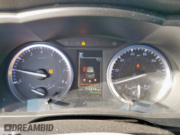 2018 Toyota Highlander Limited with VIN 5TDYZRFH0JS277515, listed as a Copart auction lot 46104095 with 116,848 mi miles and Clean title. Bid and sale history available at DreamBid. Image 9.