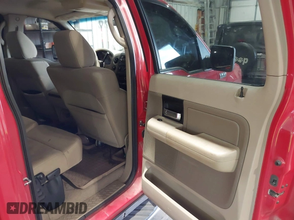 2008 Ford F-150 XLT with VIN 1FTPW14V18FA82936, listed as a IAAI auction lot 42069322 with 291,921 mi miles. Bid and sale history available at carsss.com. Image 8.