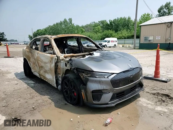 2023 Ford Mustang Mach-E GT с VIN 3FMTK4SE8PMA92677, выставлен на аукционе Copart как лот 59948265 с пробегом Не указан миль и Списание • Salvage title. История ставок и продаж доступна на DreamBid. Изображение 12.