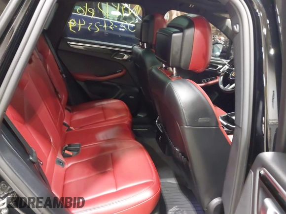 2022 Porsche Macan with VIN WP1AA2A54NLB11338, listed as a IAAI auction lot 42476948 with 34,906 mi miles and . Bid and sale history available at DreamBid. Image 8.