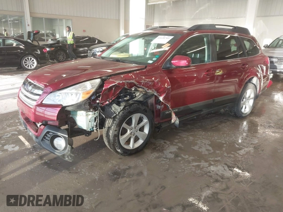 2013 Subaru Outback 2.5i Premium with VIN 4S4BRBCC4D1256623, listed as a IAAI auction lot 41658705 with 157,135 mi miles. Bid and sale history available at carsss.com. Image 2.