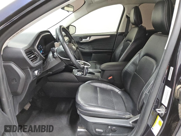 2021 Ford Escape SEL z VIN 1FMCU9H6XMUA64636, wystawiony jako Copart lot #62016695 z przebiegiem 98 479 mil mil oraz Czysty tytuł • Clean title. Historia ofert i sprzedaży dostępna na DreamBid. Obrazek 7.