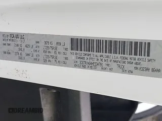 2017 Ram ProMaster Cargo z VIN 3C6TRVNG4HE534781, wystawiony jako IAAI lot #42274362 z przebiegiem 133 686 mil mil oraz . Historia ofert i sprzedaży dostępna na DreamBid. Obrazek 9.