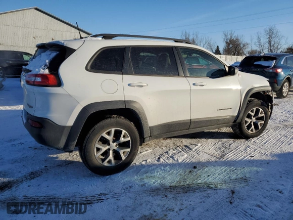 2017 Jeep Cherokee Trailhawk L Plus with VIN 1C4PJMBB1HW510027, listed as a Copart auction lot 82337424 with 144,044 mi miles and Clean Title. Bid and sale history available at carsss.com. Image 3.