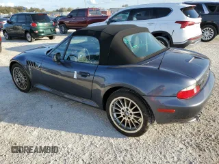 2001 BMW Z3 3.0 z VIN WBACN53451LJ57529, wystawiony jako Copart lot #76501844 z przebiegiem 66 760 mil mil oraz Szkody całkowita. Historia ofert i sprzedaży dostępna na DreamBid. Obrazek 2.