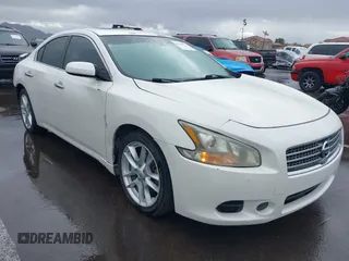 2011 Nissan Maxima SV with VIN 1N4AA5AP3BC848536, listed as a IAAI auction lot 41756111 with 261,214 mi miles and . Bid and sale history available at DreamBid. Image 1.