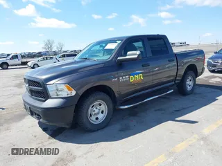 2018 Ram 1500 SSV z VIN 1C6RR7XT1JS270616, wystawiony jako IAAI lot #42080855 z przebiegiem 129 819 mil mil oraz . Historia ofert i sprzedaży dostępna na DreamBid. Obrazek 2.