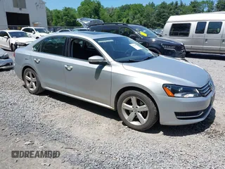 2013 Volkswagen Passat SE with VIN 1VWBP7A31DC135866, listed as a IAAI auction lot 42571472 with 115,514 mi miles and . Bid and sale history available at DreamBid. Image 1.