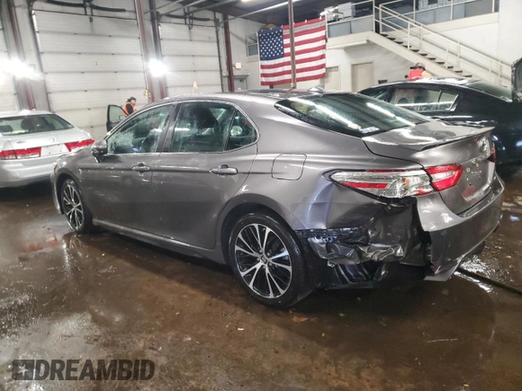 2019 Toyota Camry LE with VIN 4T1B11HK1KU733313, listed as a Copart auction lot 84187644 with 38,934 mi miles and Salvage Title. Bid and sale history available at carsss.com. Image 2.