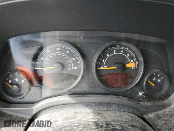 2015 Jeep Patriot Latitude z VIN 1C4NJRFB8FD207205, wystawiony jako Copart lot #58723655 z przebiegiem 181 649 mil mil oraz Szkoda całkowita • Salvage title. Historia ofert i sprzedaży dostępna na DreamBid. Obrazek 9.
