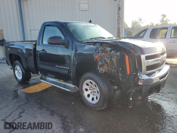 2011 Chevrolet Silverado 1500 LT with VIN 1GCNKSE0XBZ191140, listed as a Copart auction lot 85941724 with 105,235 mi miles and Clean Title. Bid and sale history available at DreamBid. Image 4.