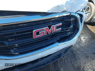 2021 GMC Terrain SLE with VIN 3GKALTEV9ML383306, listed as a IAAI auction lot 41822933 with 28,979 mi miles and . Bid and sale history available at carsss.com. Image 6.