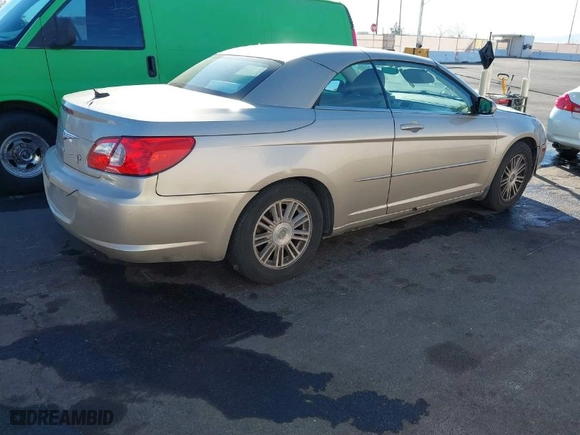2008 Chrysler Sebring Touring with VIN 1C3LC55R18N271693, listed as a IAAI auction lot 41670857 with 177,734 mi miles. Bid and sale history available at carsss.com. Image 4.