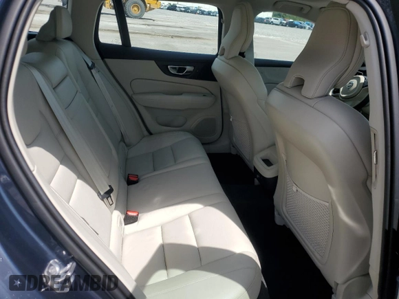 2019 Volvo V60 Momentum z VIN YV1102EK8K1337288, wystawiony jako Copart lot #59759465 z przebiegiem 31 050 mil mil oraz Szkoda całkowita • Salvage title. Historia ofert i sprzedaży dostępna na DreamBid. Obrazek 10.