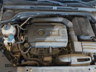 2015 Volkswagen Jetta SE z VIN 3VWD17AJ7FM415950, wystawiony jako IAAI lot #42202024 z przebiegiem 107 877 mil mil oraz . Historia ofert i sprzedaży dostępna na DreamBid. Obrazek 10.