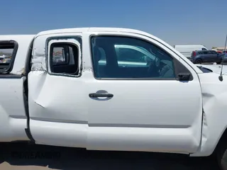 2015 Toyota Tacoma with VIN 5TFTX4CN8FX061944, listed as a IAAI auction lot 42451094 with 89,669 mi miles and . Bid and sale history available at DreamBid. Image 13.