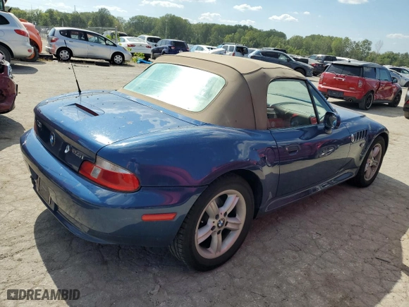 2001 BMW Z3 2.5i with VIN WBACN33421LM01058, listed as a Copart auction lot 69644504 with 31,198 mi miles and Salvage Title. Bid and sale history available at carsss.com. Image 3.