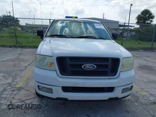 2005 Ford F-150 XL с VIN 1FTRF12W25NB63059, выставлен на аукционе IAAI как лот 42504402 с пробегом 157 793 миль миль и . История ставок и продаж доступна на DreamBid. Изображение 6.