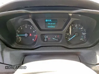 2018 Ford Transit с VIN 1FTYE1YM6JKB08677, выставлен на аукционе Copart как лот 54833565 с пробегом 20 189 миль миль и Списание • Salvage title. История ставок и продаж доступна на DreamBid. Изображение 9.